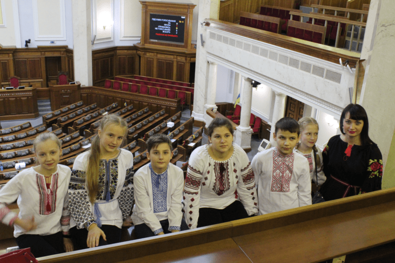 Переможці інтелектуальних змагань відвідали Верховну Раду України з екскурсією