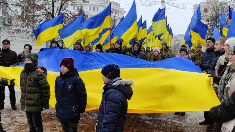 «ОДНИНІ ВОЄДИНО ЗЛИВАЮТЬСЯ СТОЛІТТЯМИ ОДІРВАНІ ОДНА ВІД ОДНОЇ ЧАСТИНИ ЄДИНОЇ УКРАЇНИ…»