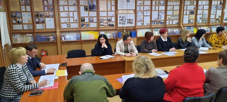 ПЕДАГОГИ РАДИЛИСЬ ЯК ОРГАНІЗУВАТИ ОСВІТНІЙ ПРОЦЕС В УМОВАХ ВОЄННОГО СТАНУ