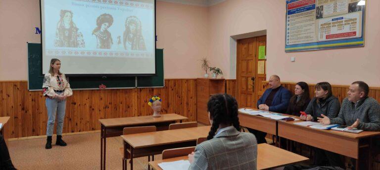 УЧНІ-ЧЛЕНИ МАЛОЇ АКАДЕМІЇ НАУК УКРАЇНИ «ЗАХИЩАЮТЬ» СВОЇ ПРАЦІ
