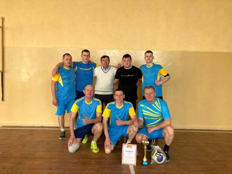 ВІДБУВСЯ ЧЕМПІОНАТ З ВОЛЕЙБОЛУ СЕРЕД ПРАЦІВНИКІВ ОСВІТИ