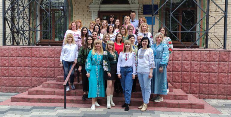 ДЕНЬ ВИШИВАНКИ В ДЕПАРТАМЕНТІ ОСВІТИ ТА НАУКИ