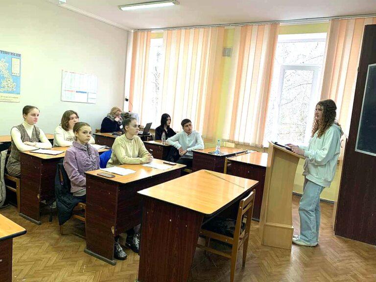 ХМЕЛЬНИЦЬКІ ЮНІ НАУКОВЦІ ПРОДЕМОНСТРУВАЛИ ЦЬОГОРІЧ НАЙКРАЩИЙ РЕЗУЛЬТАТ