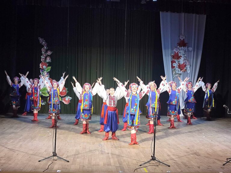 ВІДБУВСЯ ОГЛЯД-КОНКУРС ХУДОЖНЬОЇ САМОДІЯЛЬНОСТІ І ВИСТАВКА ДЕКОРАТИВНО-УЖИТКОВОГО ТА ОБРАЗОТВОРЧОГО МИСТЕЦТВА