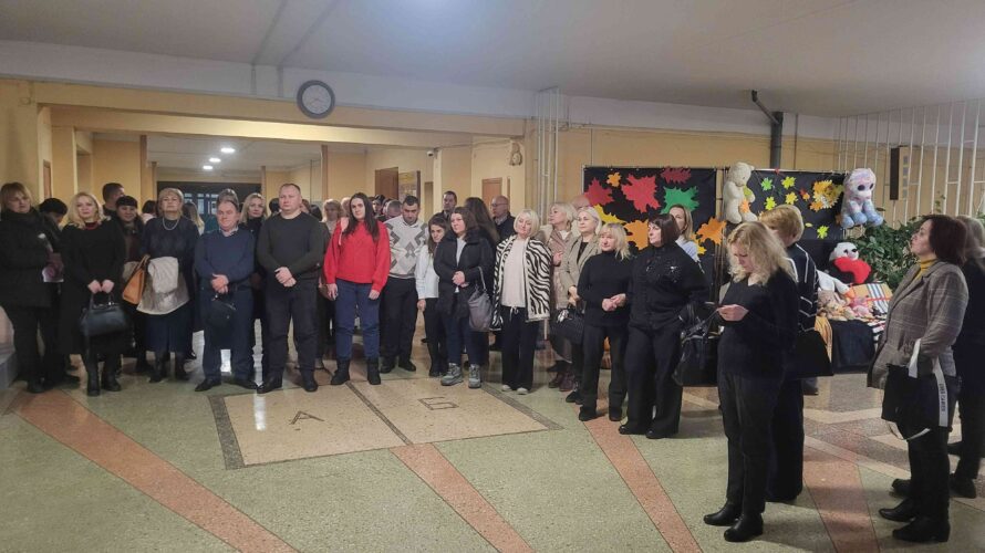 БЕЗПЕКА ПОЧИНАЄТЬСЯ ЗІ ЗНАНЬ. ХМЕЛЬНИЦЬКІ ПЕДАГОГИ ОПАНОВУВАЛИ НАВИЧКИ З ЦИВІЛЬНОГО ЗАХИСТУ