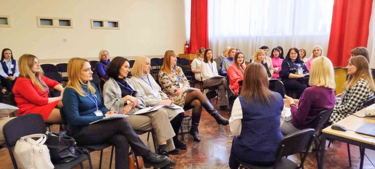 У ШКОЛІ ОСВІТНЬОГО УПРАВЛІНЦЯ РОЗПОЧАЛОСЯ НАВЧАННЯ