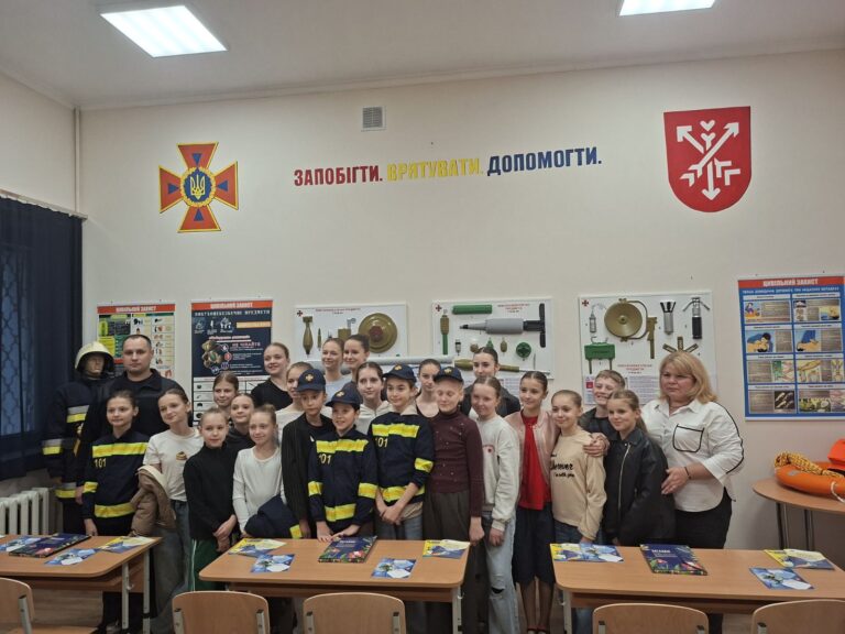 У ХМЕЛЬНИЦЬКОМУ ВІДКРИВСЯ «КЛАС БЕЗПЕКИ», ДЕ НАВЧАЮТЬ РЯТУВАТИ ЖИТТЯ