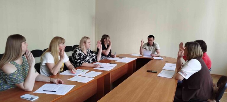 НЕЗАБАРОМ У ХМЕЛЬНИЦЬКОМУ СТАРТУЄ ШКОЛА КАДРОВОГО РЕЗЕРВУ ОСВІТНІХ УПРАВЛІНЦІВ