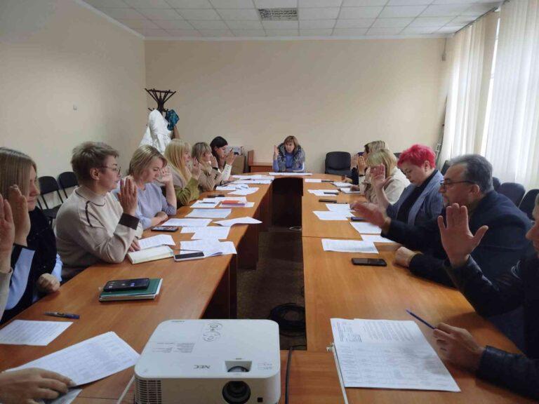 ВІДБУЛОСЯ ЗАСІДАННЯ АТЕСТАЦІЙНОЇ КОМІСІЇ ДЕПАРТАМЕНТУ ОСВІТИ ТА НАУКИ