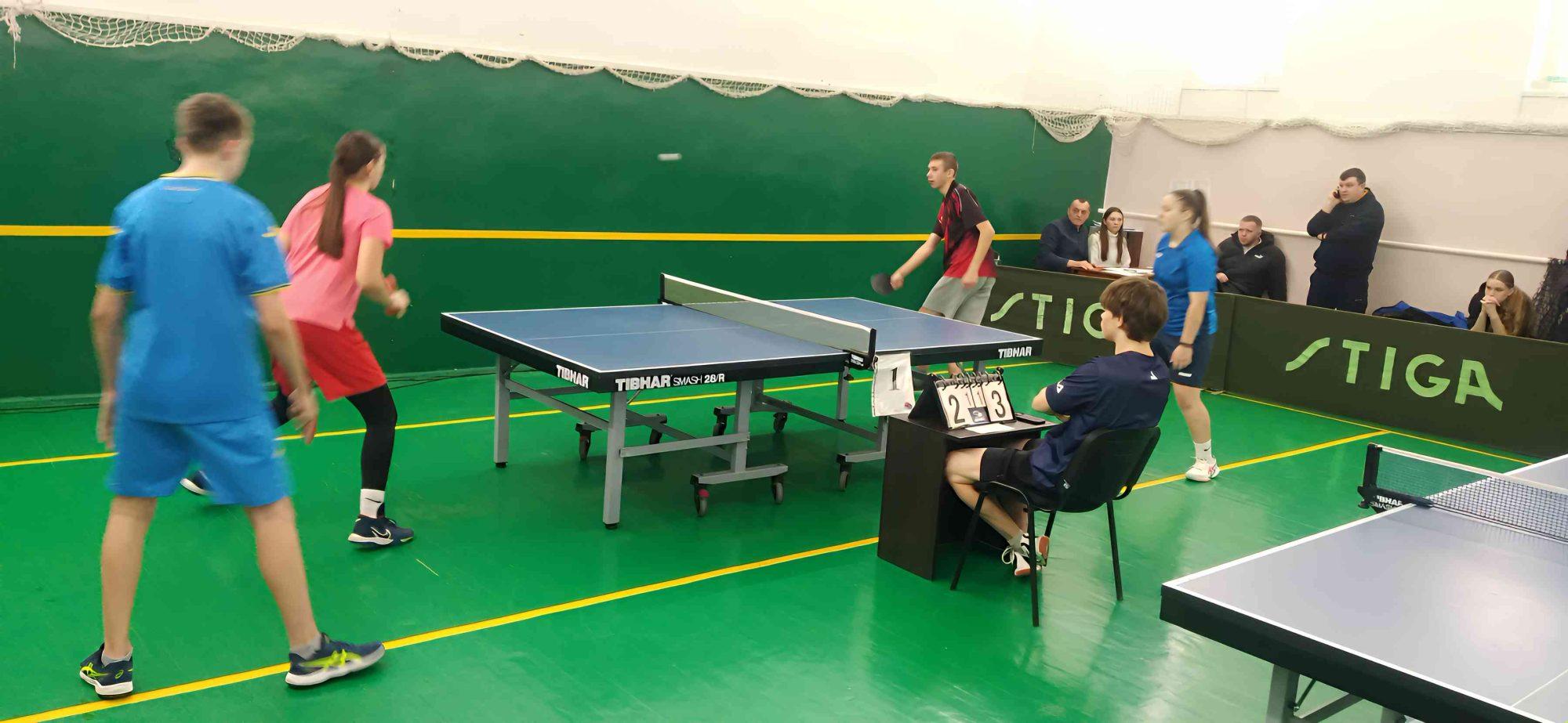 У ХМЕЛЬНИЦЬКОМУ ЗАВЕРШИЛИСЬ ЗМАГАННЯ ШКІЛЬНОЇ ЛІГИ З НАСТІЛЬНОГО ТЕНІСУ