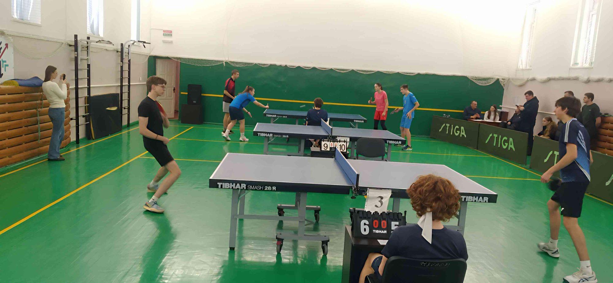 У ХМЕЛЬНИЦЬКОМУ ЗАВЕРШИЛИСЬ ЗМАГАННЯ ШКІЛЬНОЇ ЛІГИ З НАСТІЛЬНОГО ТЕНІСУ