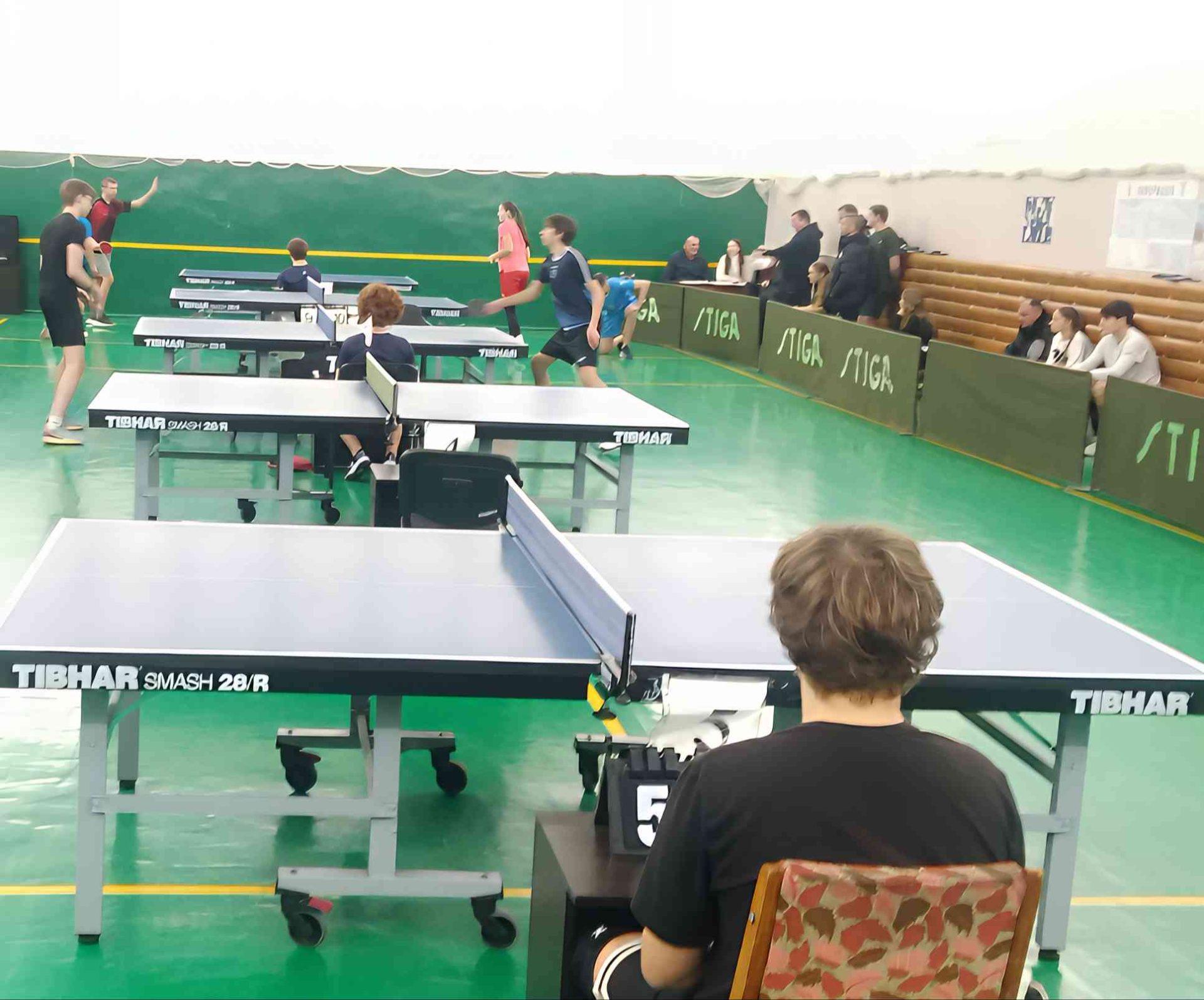 У ХМЕЛЬНИЦЬКОМУ ЗАВЕРШИЛИСЬ ЗМАГАННЯ ШКІЛЬНОЇ ЛІГИ З НАСТІЛЬНОГО ТЕНІСУ