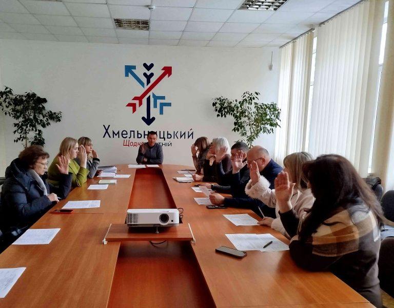 ІНВЕСТИЦІЯ У МАЙБУТНЄ. ГРОМАДА ПІДТРИМУЄ СТУДЕНТІВ-ПІЛЬГОВИКІВ