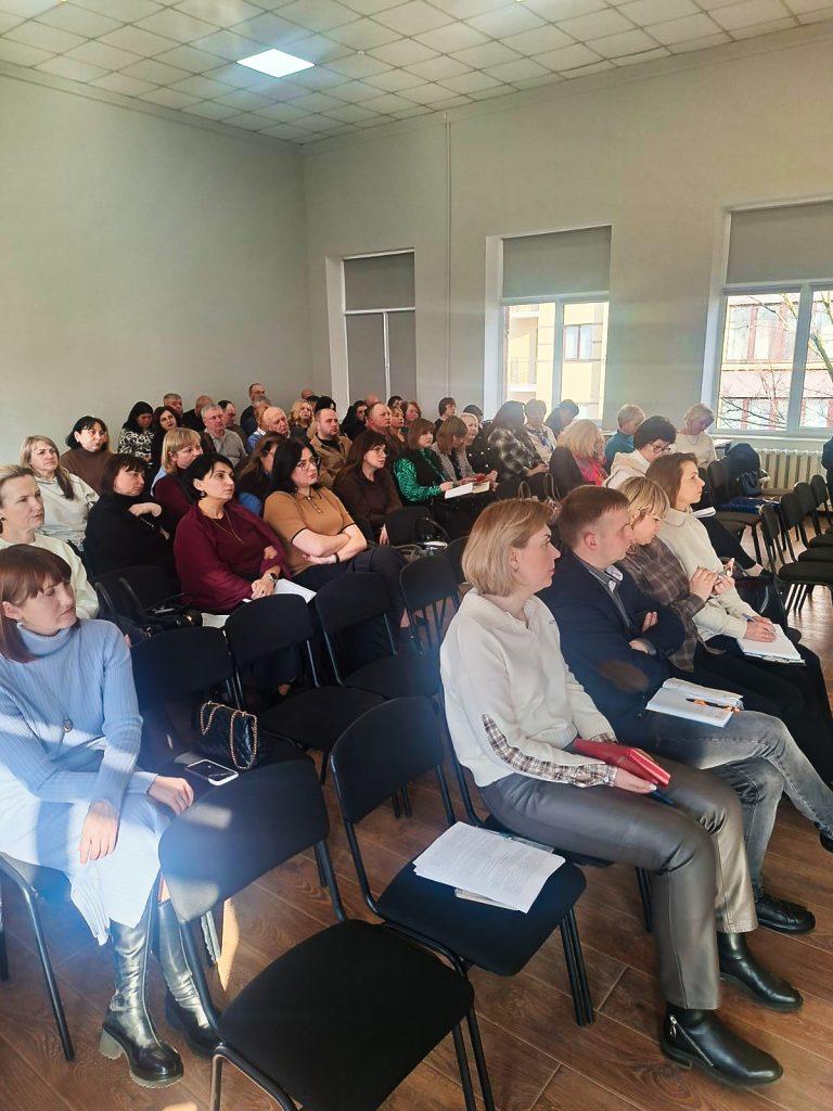 ОСВІТНІ ПРІОРИТЕТИ ГРОМАДИ: ВІДБУЛАСЯ РОБОЧА НАРАДА КЕРІВНИКІВ ЗАКЛАДІВ ОСВІТИ