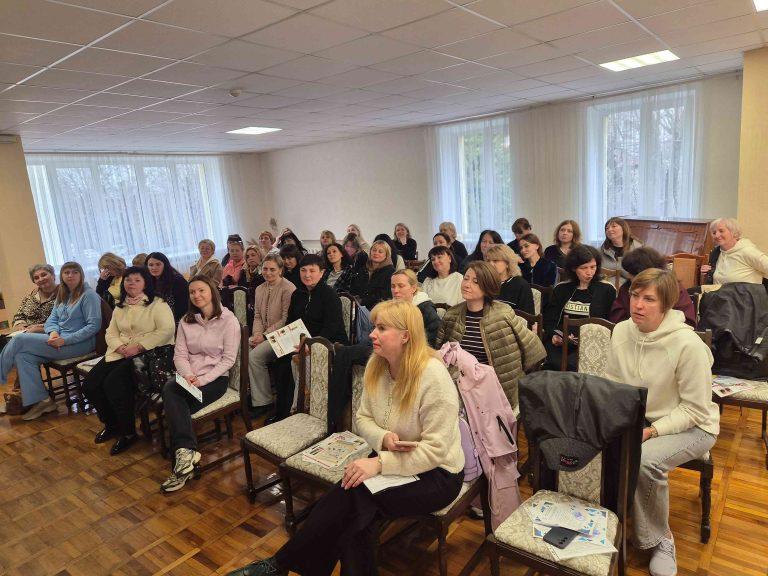 КЕРІВНИКИ ЗАКЛАДІВ ДОШКІЛЬНОЇ ОСВІТИ ГРОМАДИ ВІДПРАЦЮВАЛИ ПРАКТИЧНІ НАВИЧКИ ДІЙ У НАДЗВИЧАЙНИХ СИТУАЦІЯХ